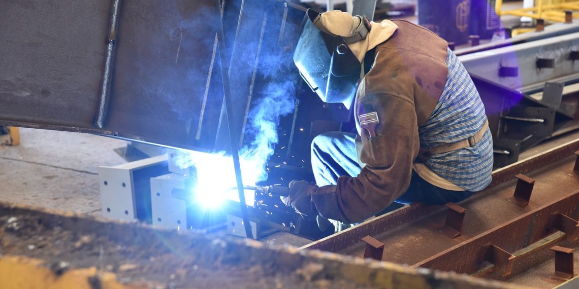 Välistööjõule kehtestatud kvoodimäär on täis, tööstus vajab abikäsi