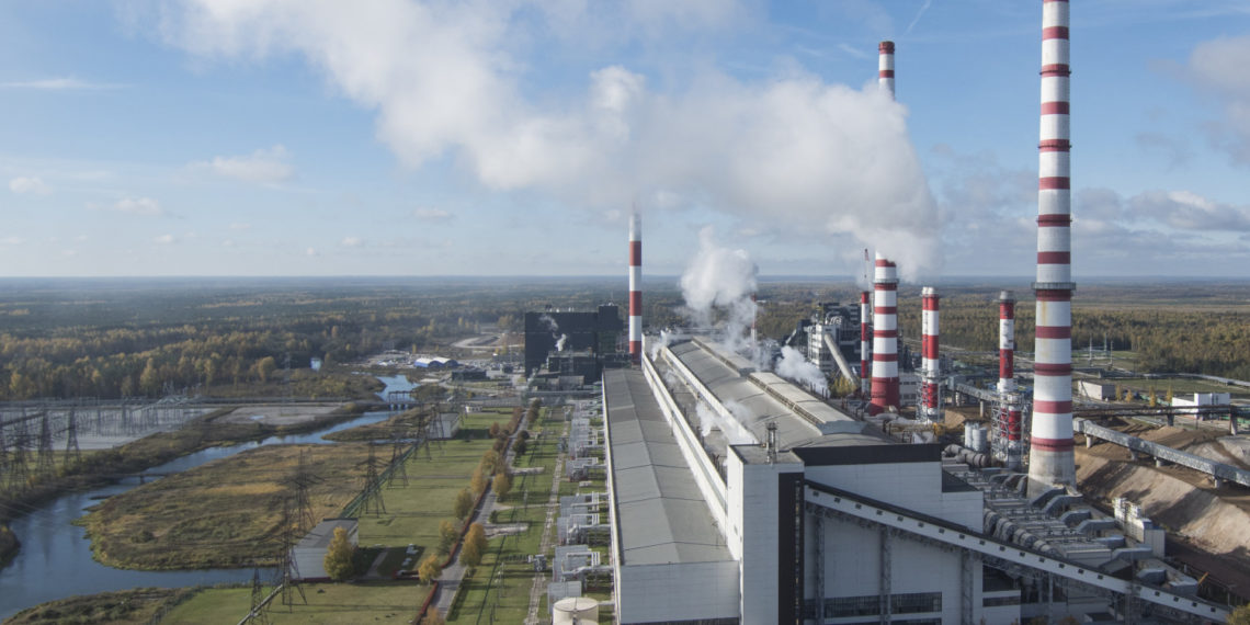 Uuringu alusel valiti välja tehnoloogiad, millel on kõige suurem potentsiaal hakata Eesti Energia pürolüüsitehastest süsinikku kinni püüdma. Põlevkivituhk ja aheraine - kas jäätmed või kõrvalsaadused?