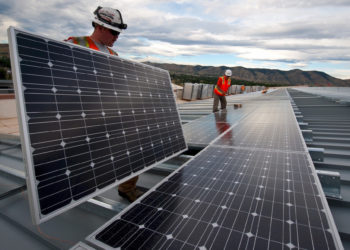 Päikeseelektri tootmise buum paneb jaotusvõrgu võimekuse proovile. Tuleviku elektrivõrk ja taastuvenergia: kuidas edasi liikuda?