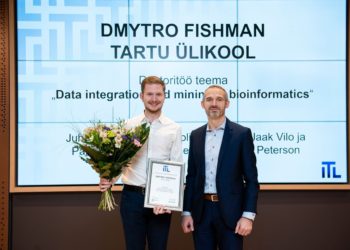 Ustus Aguri stipendiaat Dmytro Fishman ja ITL-i president Ivo Suursoo. Foto: Joanna Jõhvikas.