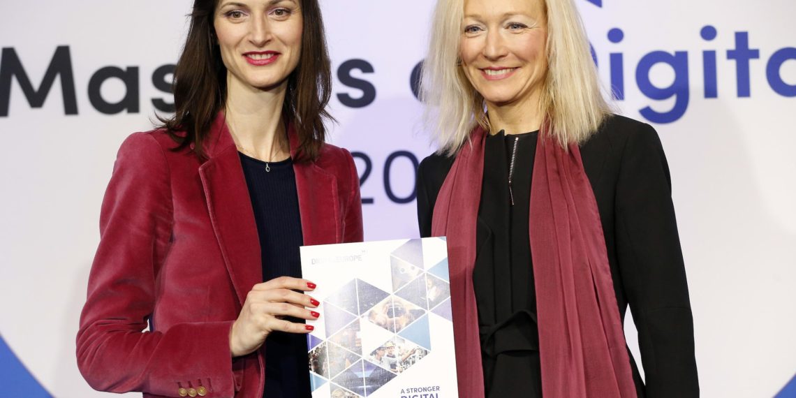 Manifest üleandmine