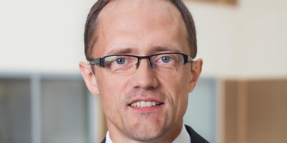 Ettevõtte ja ülikoolide koostöö. Foto: Tallinna Tehnikaülikooli teadusprorektor Renno Veinthal