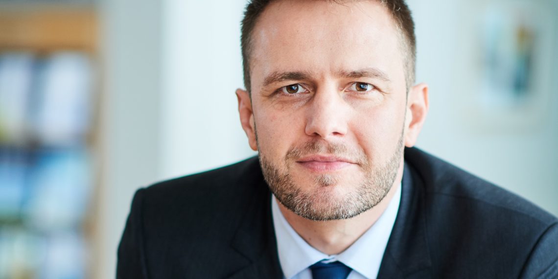 Tulevikuvisioon. Eurelectricu peasekretär Kristian Ruby sõnul tuleb elektri kasutust suurendada nii transpordis, küttes kui ka tööstuses. Foto: David Plas / Eurelectric