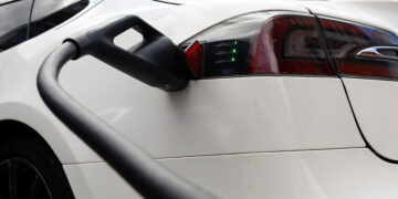 Elektrisõiduk. Tänavu septembri keskel tutvustas Tesla oma Berliini teaduslinnakus uudset V3 superlaadijat. Foto: Michele Tantussi/Reuters/Scanpix