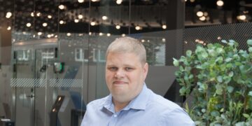 MKM-is tööstusvaldkonda koordineerima asunud Andri Haran usub, et töö kujuneb asjalikuks ja edasiviivaks, vähemalt ei tunne ta mingit tõrget töösturitega suhtlemisel. Foto: Julia-Maria Linna