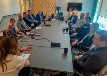 Tallinna linnavalitsus ja Eesti Elektroonikatööstuse Liit arutasid linna ja tööstuse koostööd