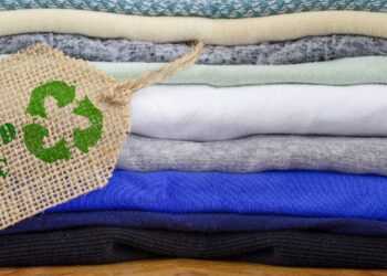 Omavalitsused peavad tekstiilijäätmete kokkukogumise tagama. Foto: Shutterstock