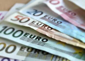 Uue valitsuse võimuleppes sisaldub ka alampalga kiirkorras kergitamine. Kuidas see mõjutab meie tööstusettevõtteid? Foto: Pixabay