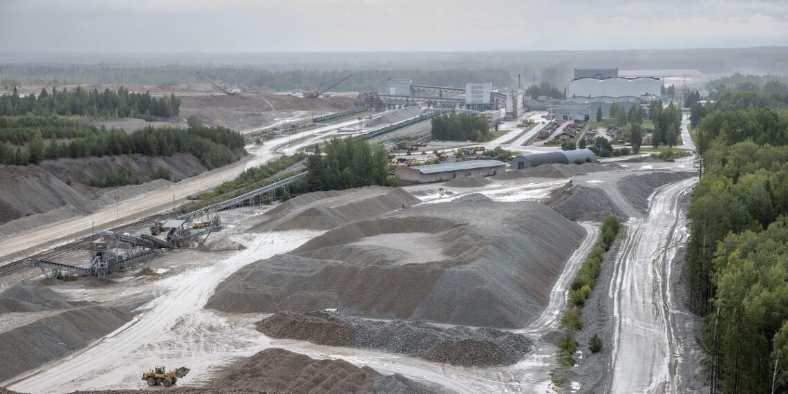 Õiglane roheüleminek keskendub raha jagades Ida-Virumaale. Investeerimistoetused peavad Ida-Virumaal andma aseainet seni seal domineerinud põlevkivitööstusele. Foto: Scanpix/Rauno Volmar