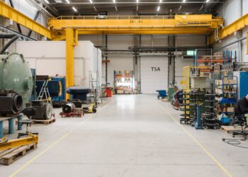 ABB hooldusekspert: õigeaegne hooldus ennetab elektrimasinate ja muundurite kulukaid seisakuid. Foto: ABB