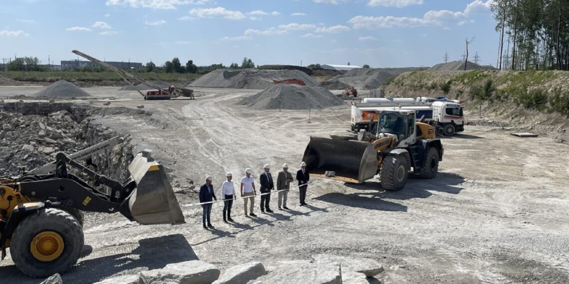 Tallinna külje all avati uus lubjakivikarjäär. Foto: Kliimaministeerium / Viktoria Korpan