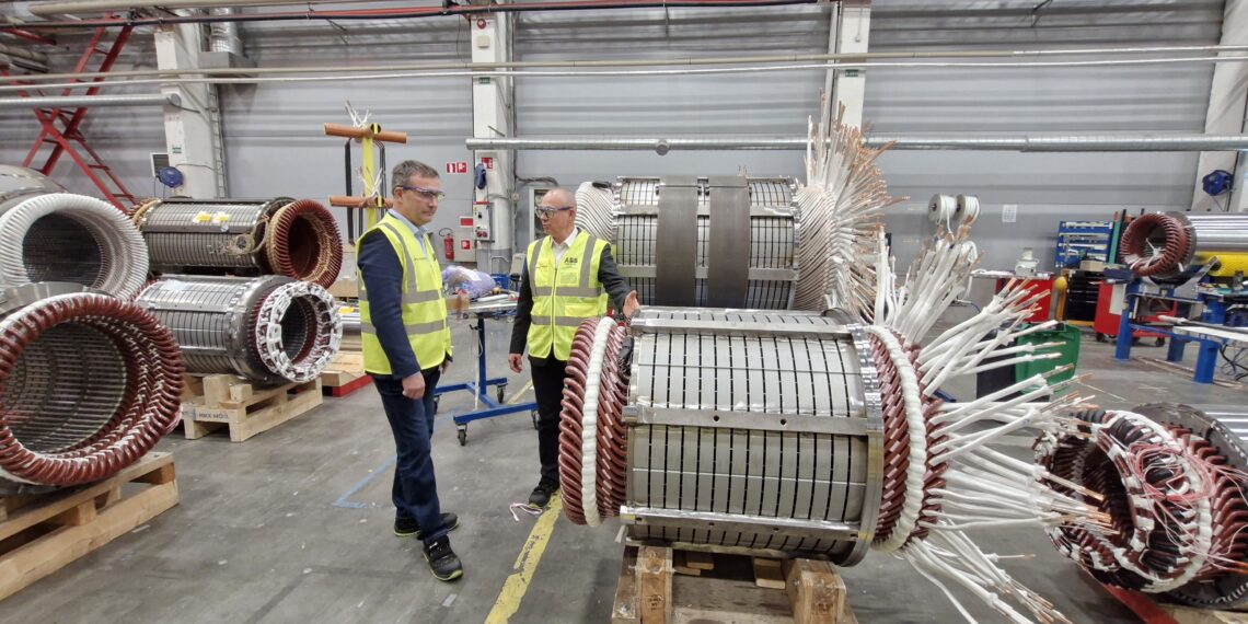 ABB tehas Jüris hakkab tootma varasemast kordi suuremaid hiigelmootoreid. Foto: ABB