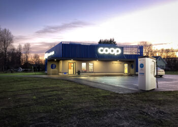 Coop ja Elektrum rajavad Coopi kaupluste juurde Eesti suurima elektriautode laadimisvõrgu 200 laadimisjaamaga. Foto: Coop