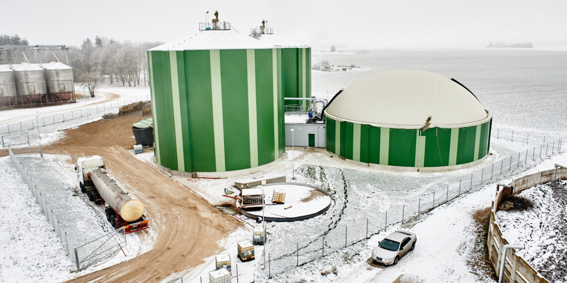 Pildil 2021. aastal valminud Oisu biogaasijaam, mida opereerib OÜ Eesti Biogaas. Foto: Elenger