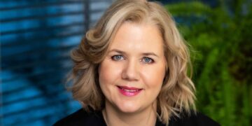 Industry 5.0. Doris Põld Eesti Infotehnoloogia ja Tele- kommunikatsiooni Liidu tegevjuht.