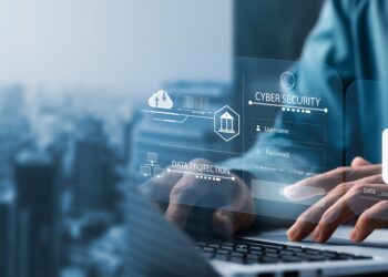 Küberturvalisus. 40 aastat oleme elanud internetiajastul ning sama kaua on päevakorras püsinud ka küberohud. Foto: Shutterstock