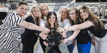 Järelkasvu küsimus ei ole ainult kooli vastutus. Incapis hinnatakse kõrgelt noorte spetsialistide panust. Foto: Raigo Pajula