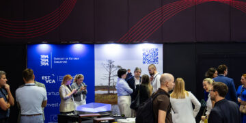 Eesti tehnoloogiaettevõtted Singapuri tehnoloogianädalal SWITCH 2025. Foto: Eesti välisministeerium