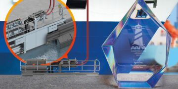 Innovaatiline lahendus, mis tagab sadama jätkusuutliku ja paindliku toimimise: igus sai oma mobiilse kaldaelektri süsteemi eest aasta merendusinnovaatori auhinna. Allikas: igus SE & Co. KG