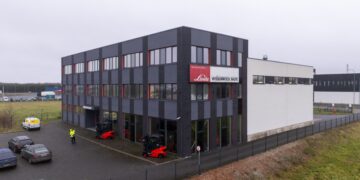 Alwark Group ostis Eestis tegutseva tõstukite ja laotehnika müügi, rendi ja hooldusega tegeleva ettevõtte Willenbrock Baltic. Pildil Willenbrock Baltic hoone. Foto: Olev Mihkelmaa
